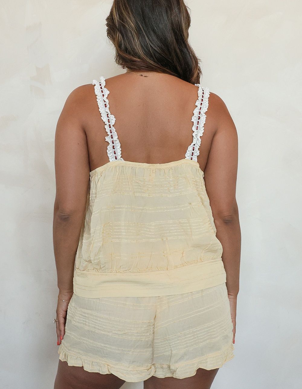 DIPPIN' DAISY'S Blonde Roast Tank Top - LT YELLOW
