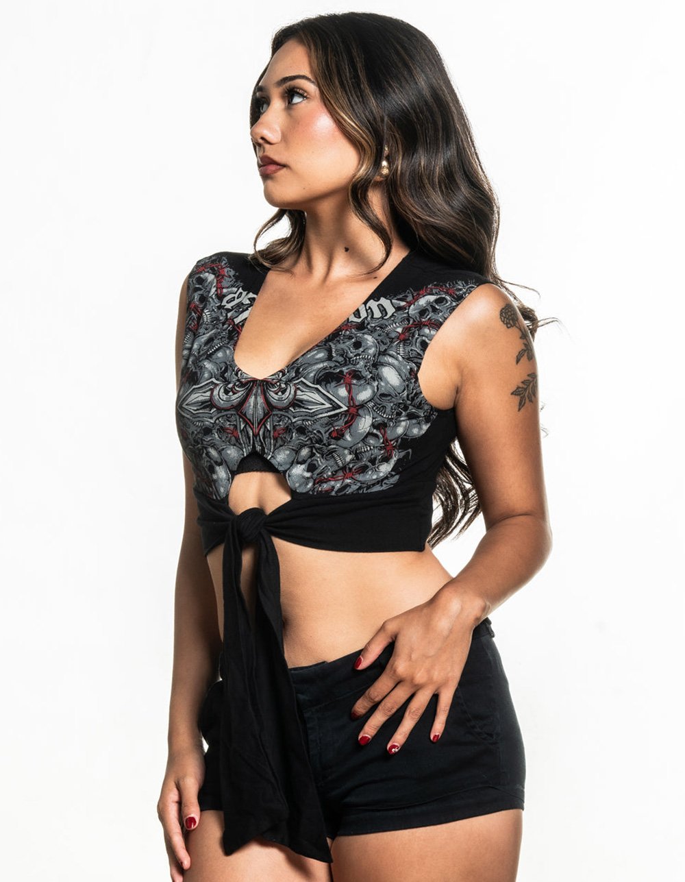 AFFLICTION Crimson Wasteland Womens Deep V Crop Top - BLACK