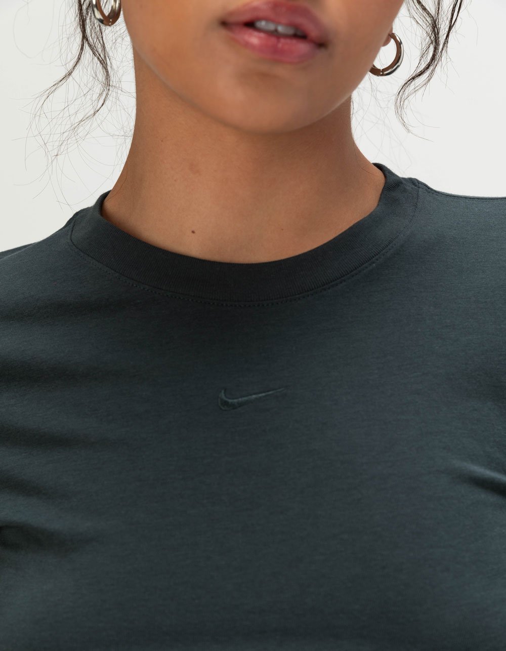 NIKE Sportswear Chill Knit Womens Long Sleeve Crop Tee - DK GREEN