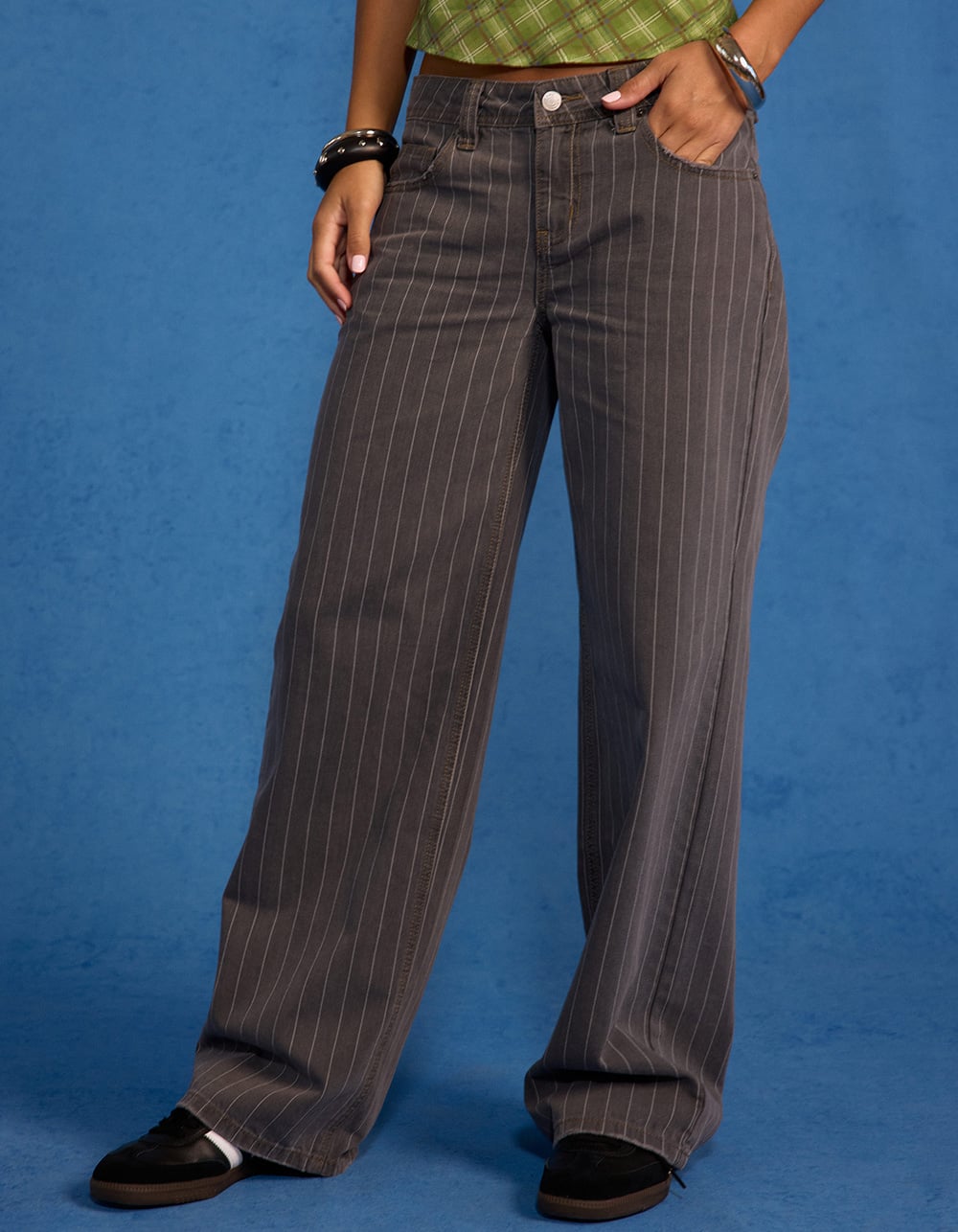 RSQ Womens Pinstripe Low Rise Original Baggy Jeans - GRAY