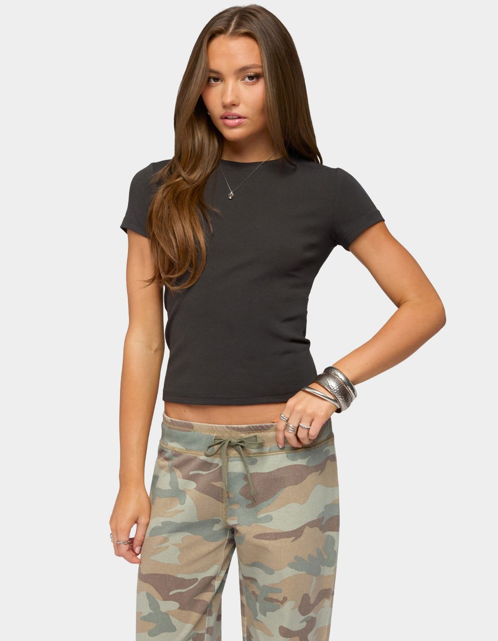 EDIKTED Vintage Studded Tee - DARK GRAY