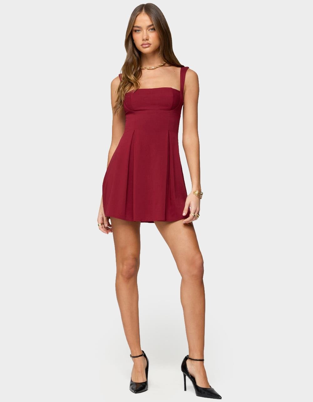 EDIKTED Mazey Square Neck Mini Dress - RED