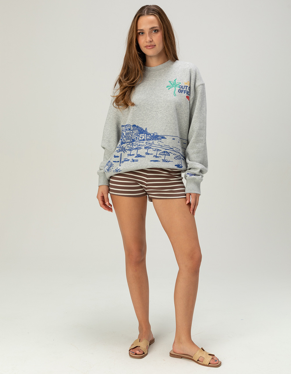 THE MAYFAIR GROUP Checked Out Womens Oversized Crewneck Sweatshirt - HEATHER GRAY
