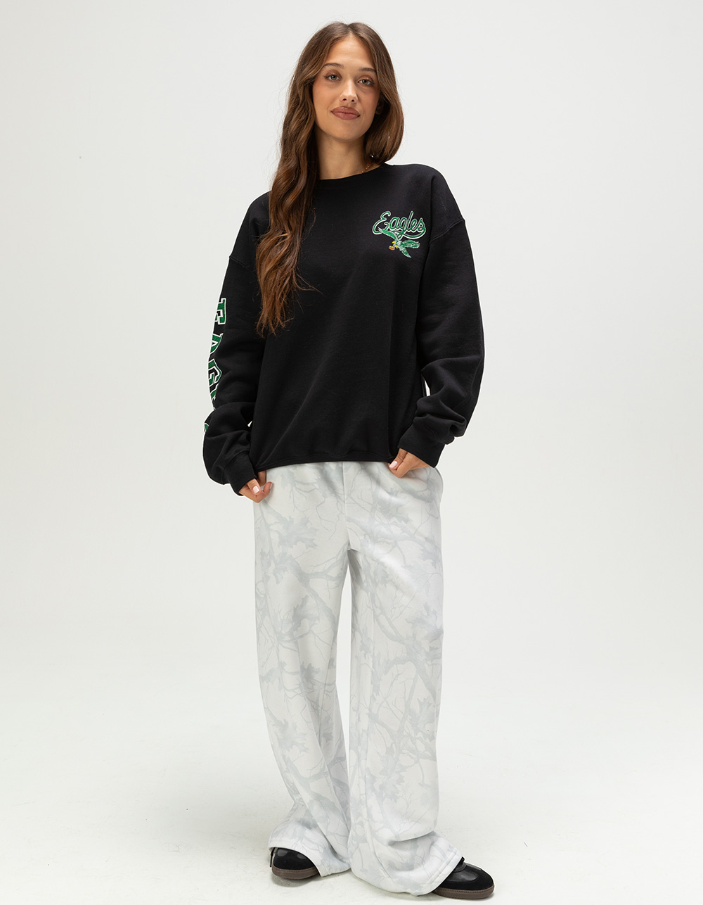JUNK FOOD Philadelphia Eagles Glitter Womens Crewneck Sweatshirt - BLACK