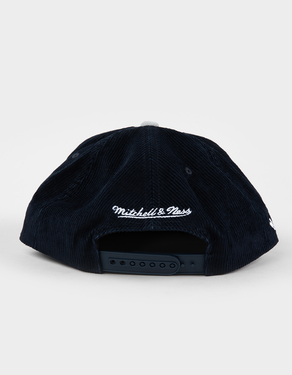 MITCHELL & NESS New York Yankees Corduroy Snapback Hat - BLUE