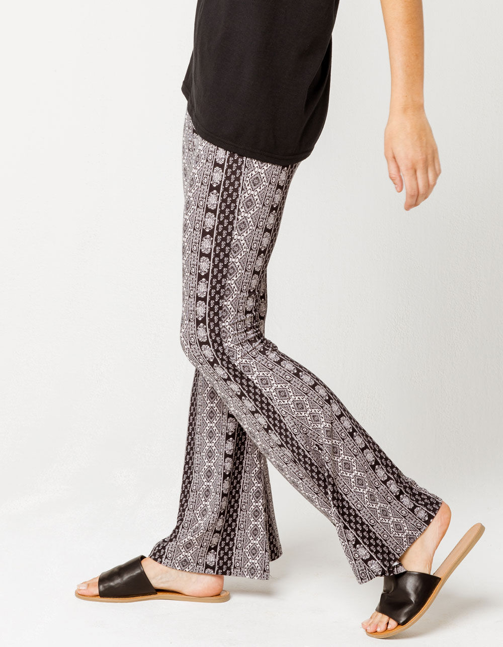 SKY AND SPARROW Linear Womens Flare Pants image number 1