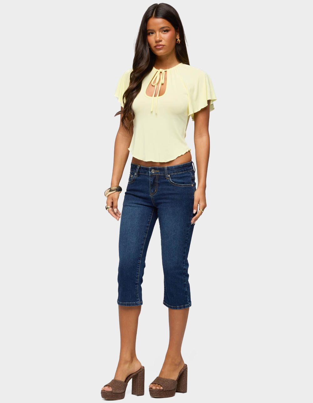 EDIKTED Roye Keyhole Flutter Raglan Top - YELLOW