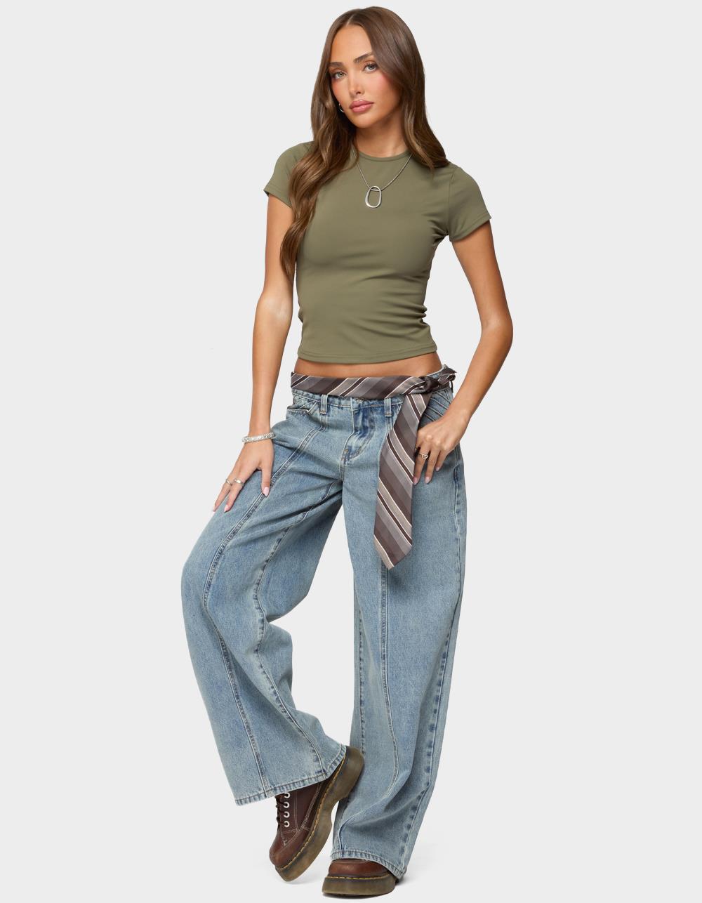 EDIKTED Tay Short Sleeve Top - DK GREEN