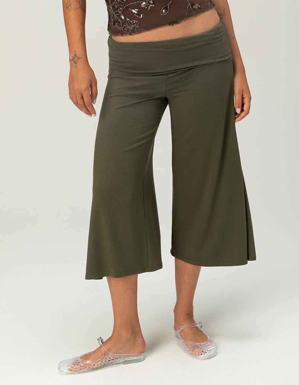 FULL TILT Womens Low Rise Gaucho Pants