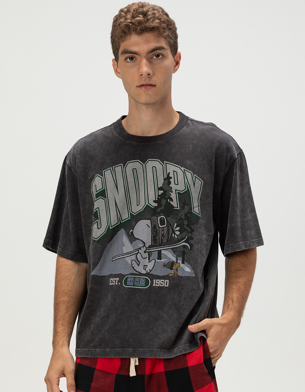 RSQ x Peanuts Snoopy Ski Mens Boxy Tee - BLACK