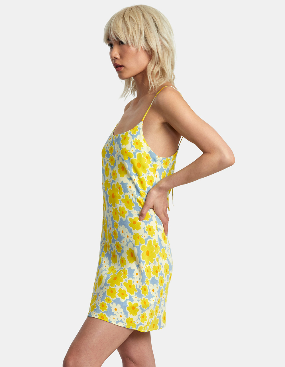 RVCA MACARTHUR DRESS main image 0