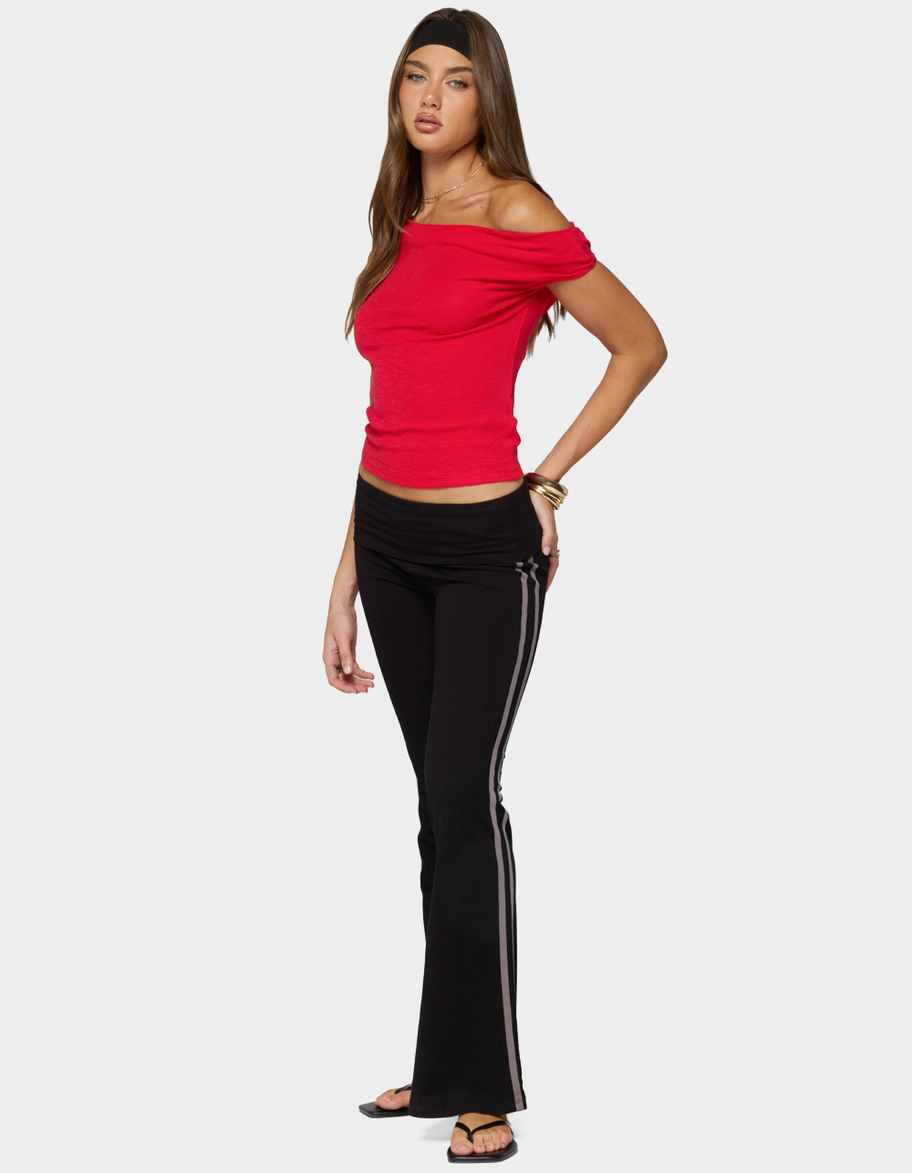 EDIKTED Martah Off Shoulder Top - RED