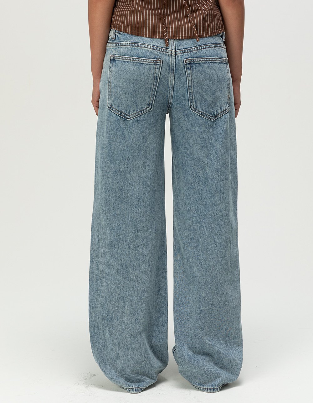 RSQ Womens Low Rise Double Button Baggy Jeans - MEDIUM WASH