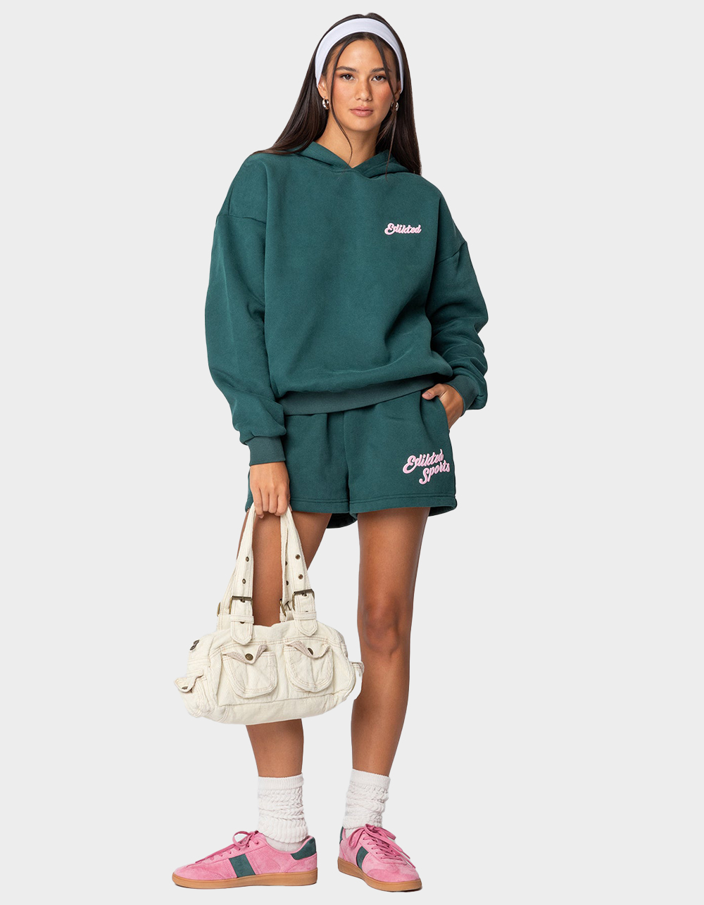 EDIKTED So Sporty Sweat Shorts - GREEN