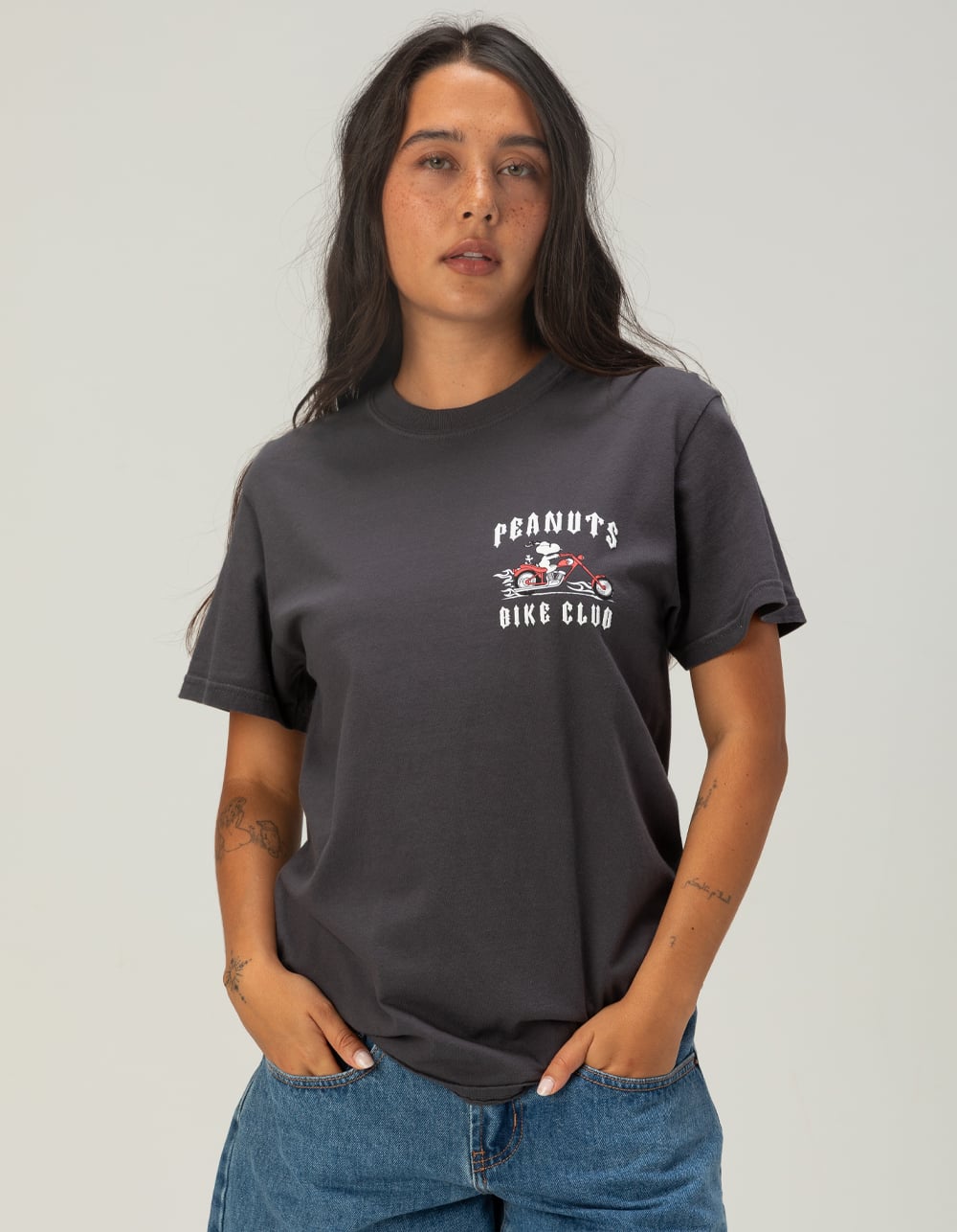 RIOT SOCIETY x Peanuts Snoopy Bike Club Womens Tee - GRAY