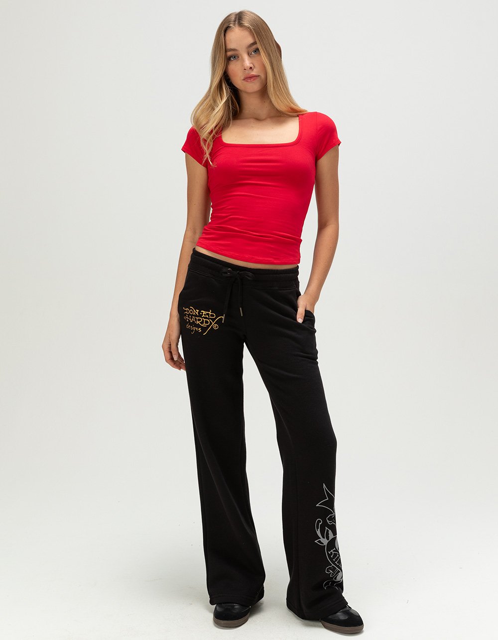 BOZZOLO Womens Square Neck Tee