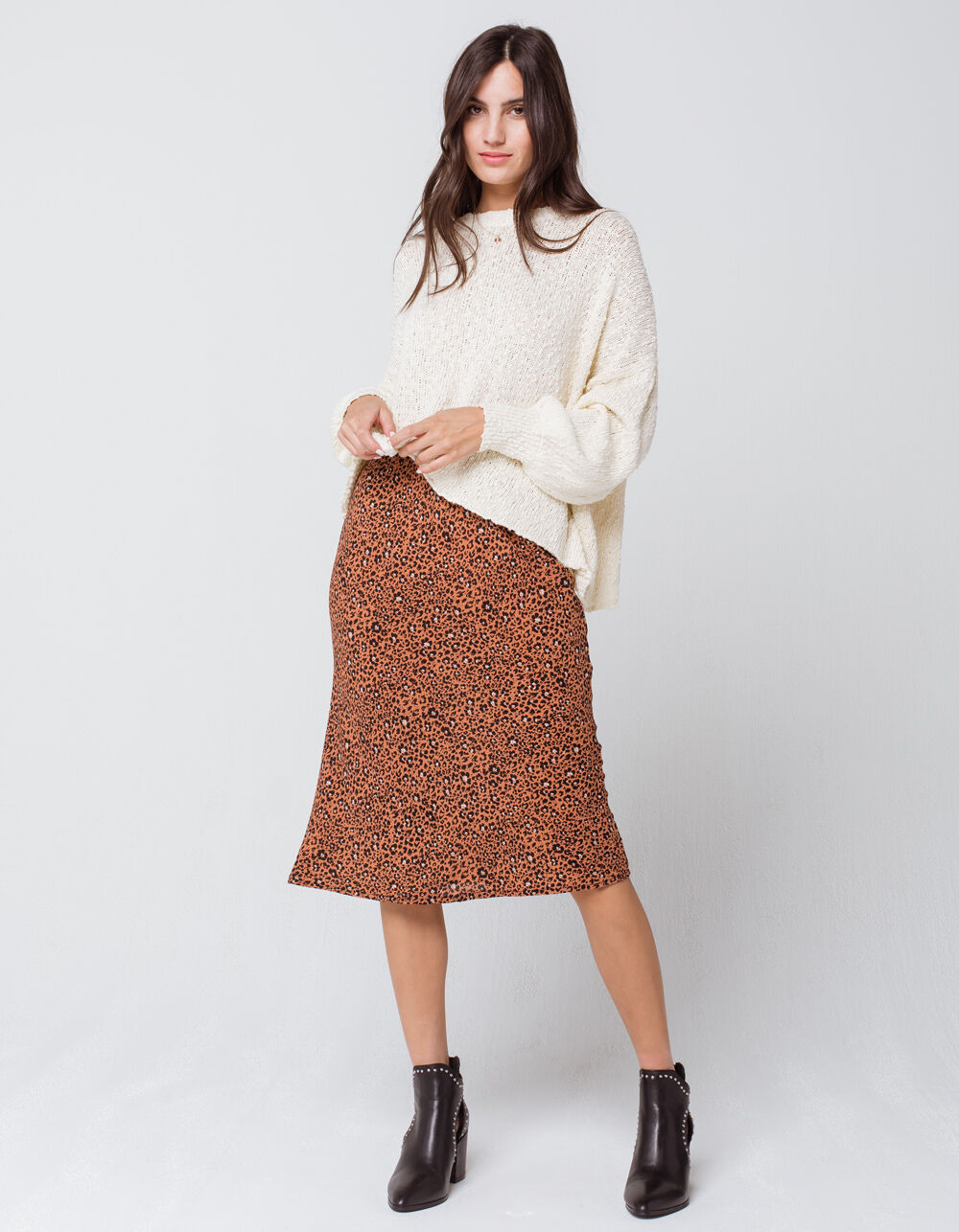 SKY AND SPARROW Leopard Midi Skirt image number 1