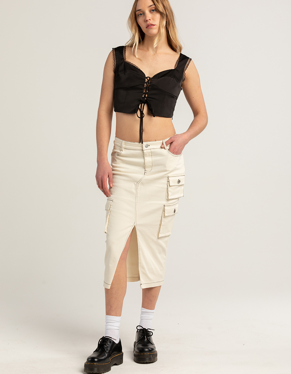 LE LIS Womens Midi Skirt With Pockets CREAM Tillys