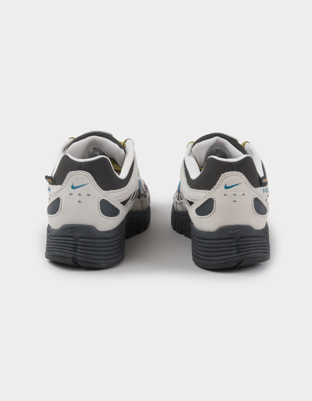 NIKE P6000 Premium Mens Shoes - CREAM/BLACK