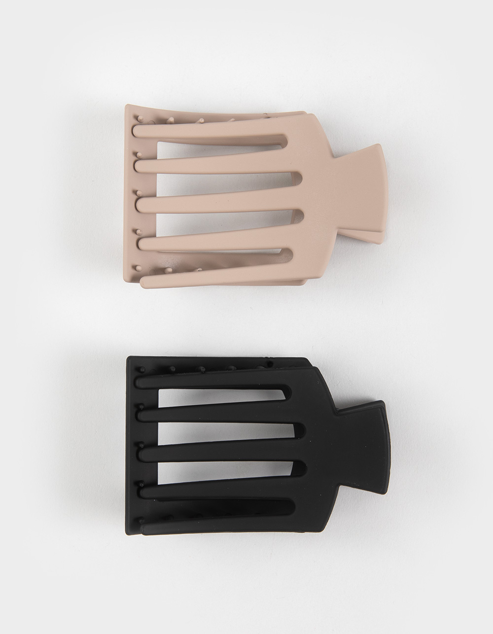 FULL TILT 2 Pack Flat Open Square Rubberized Clips - MULTI