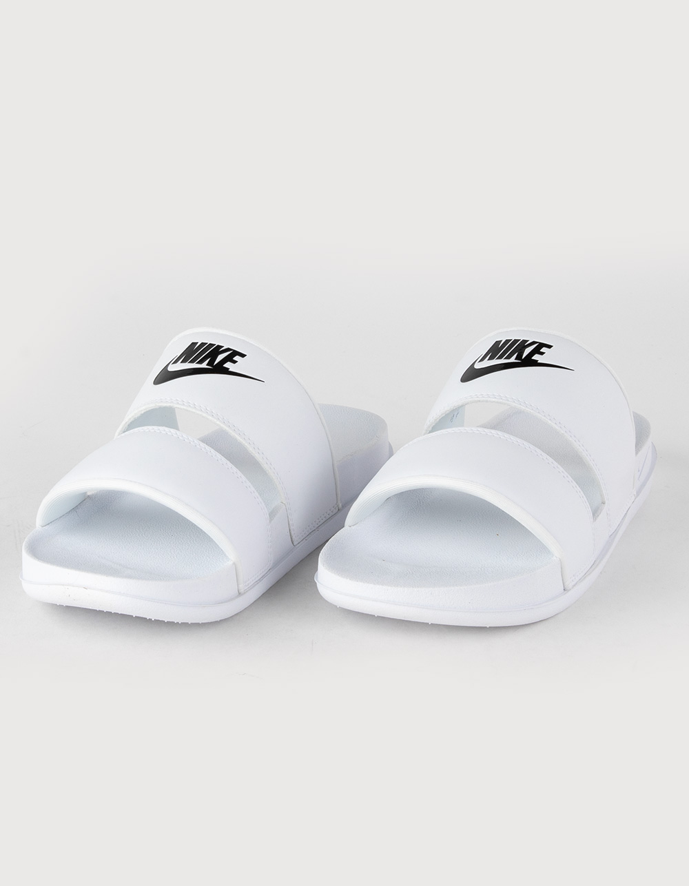Opnemen Zich afvragen de wind is sterk NIKE Offcourt Duo Womens Slide Sandals - WHITE | Tillys