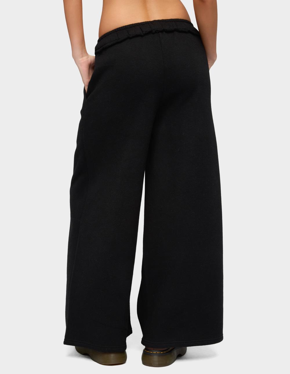 EDIKTED Petite Kori Oversized Sweatpants - BLACK
