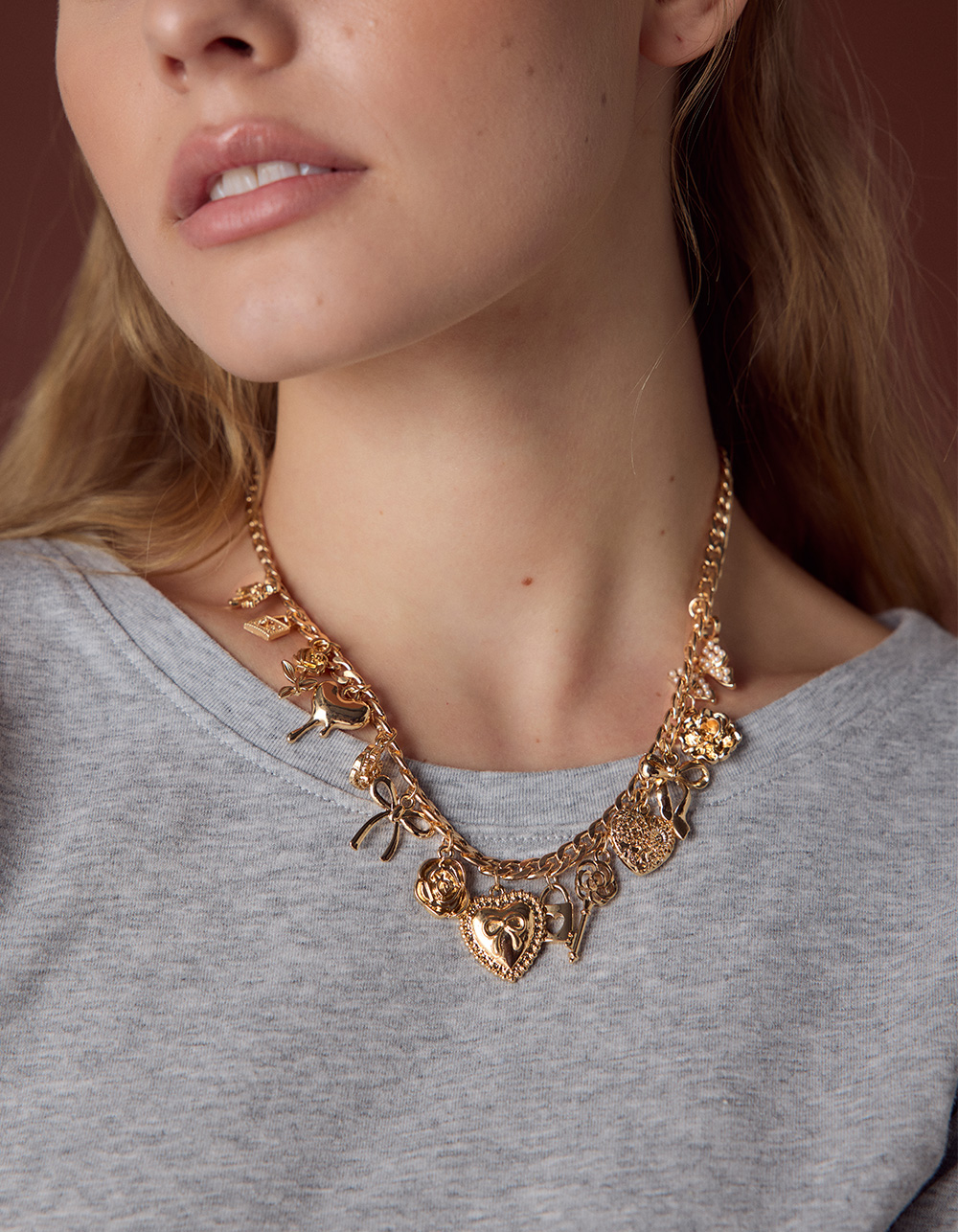 FULL TILT Locket/Heart Charm Necklace - GOLD