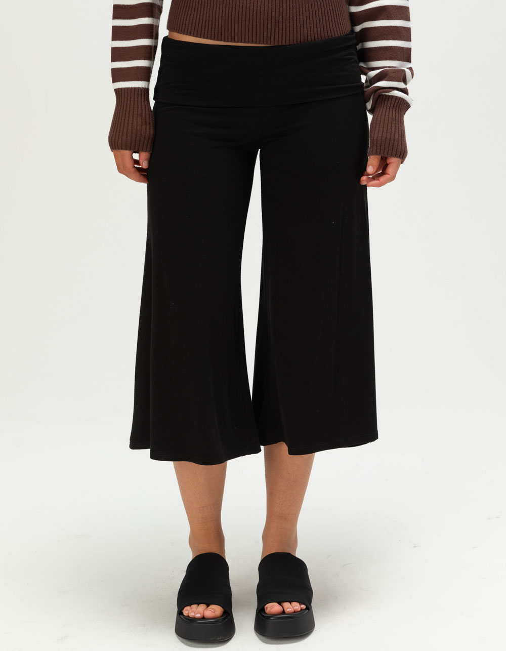 FULL TILT Womens Low Rise Gaucho Pants