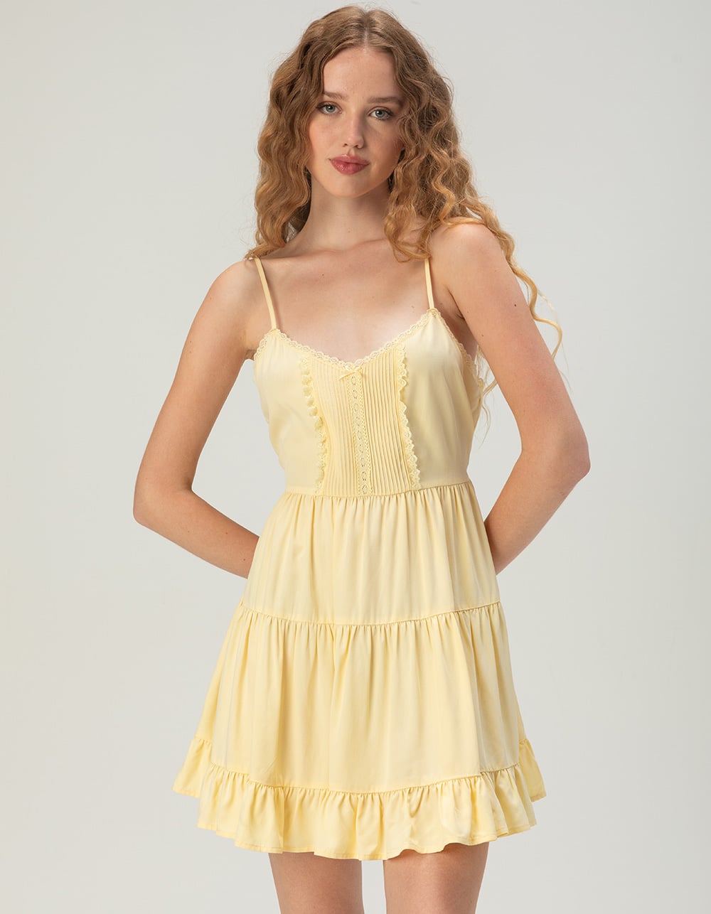RSQ Womens Lace Trim Babydoll Dress - YELLOW