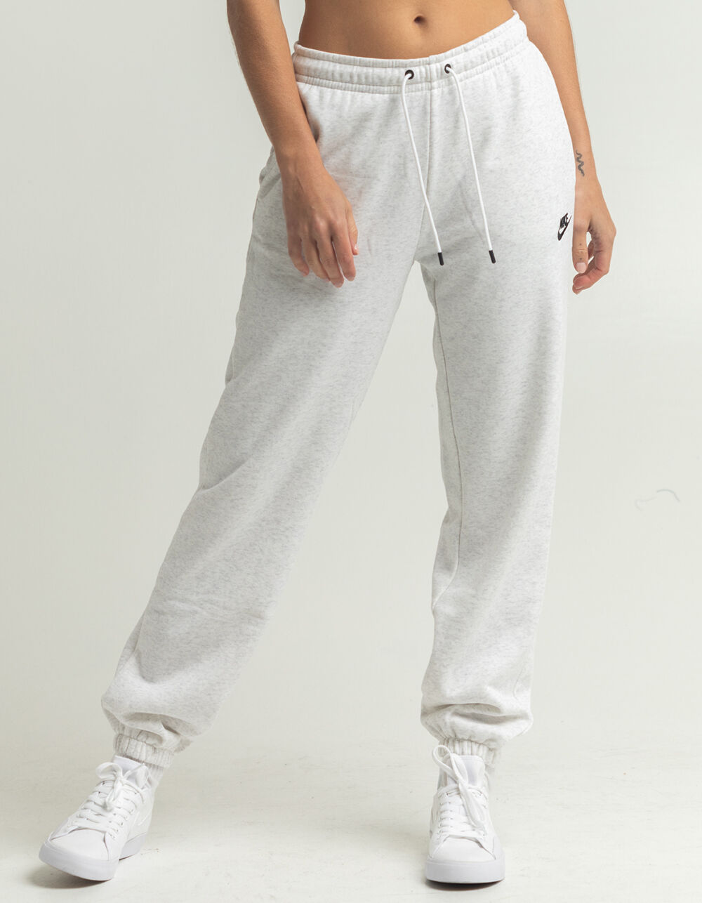 NIKE Sportswear Essential Womens Loose Jogger Sweatpants - LIGHT GRAY
