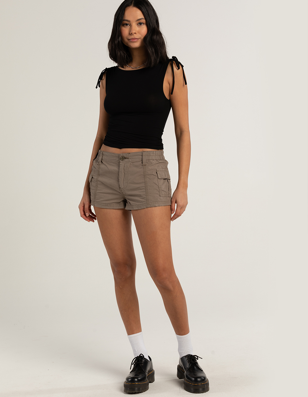 BDG Urban Outfitters Y2K Low Rise Cargo Pull-On Shorts