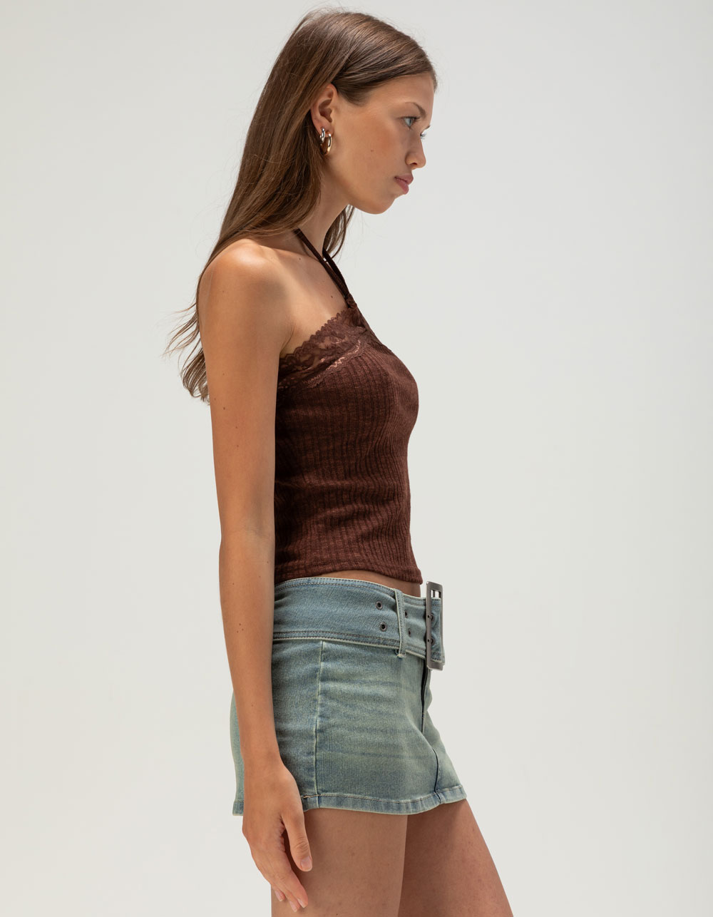 WEST OF MELROSE Lace Trim Y-Neck Womens Halter Top - BROWN