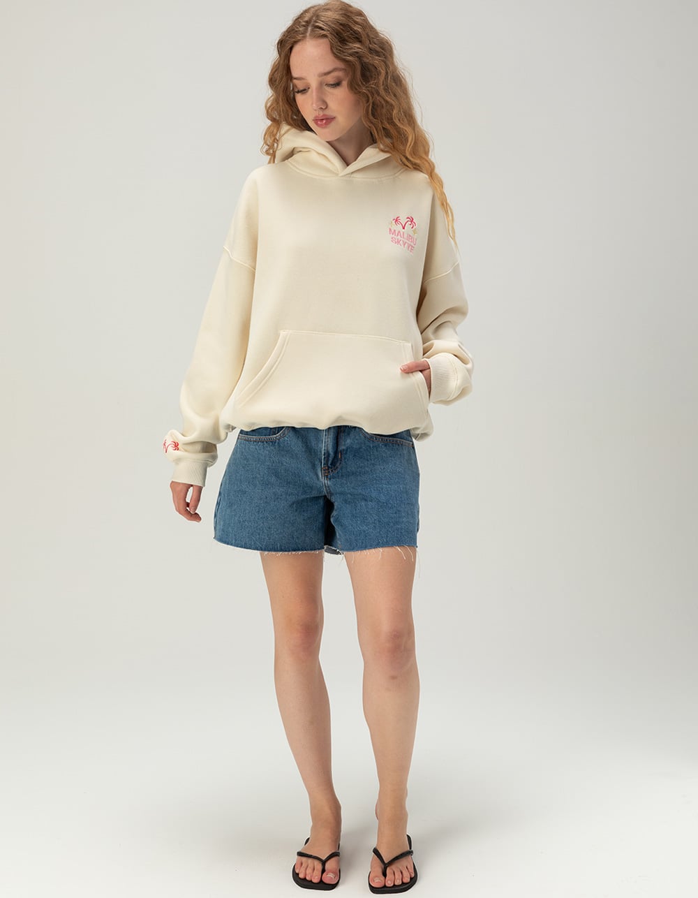 MALIBU SKYYE Greetings From The Road Womens Hoodie - YELLOW