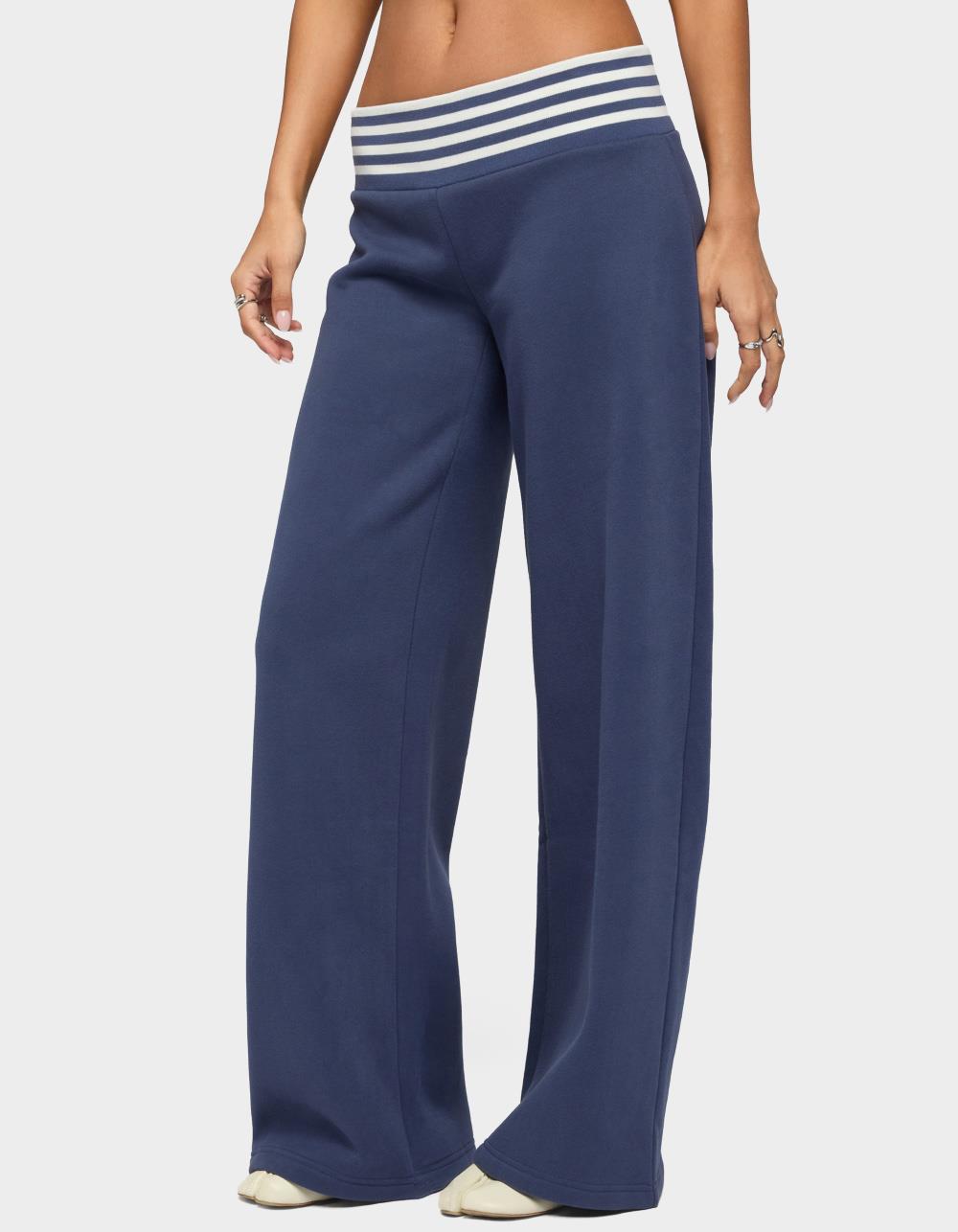 EDIKTED Eloura Stripey Sweatpants - NAVY