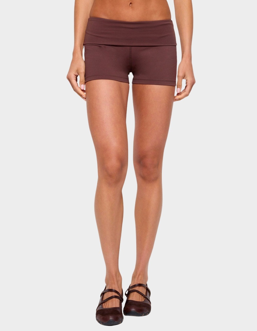 EDIKTED Ambar Contrast Stripe Shorts