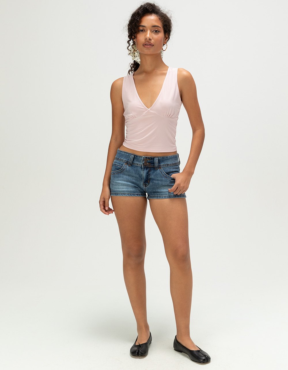 RSQ Womens Low Rise Micro Shorts - MEDIUM WASH