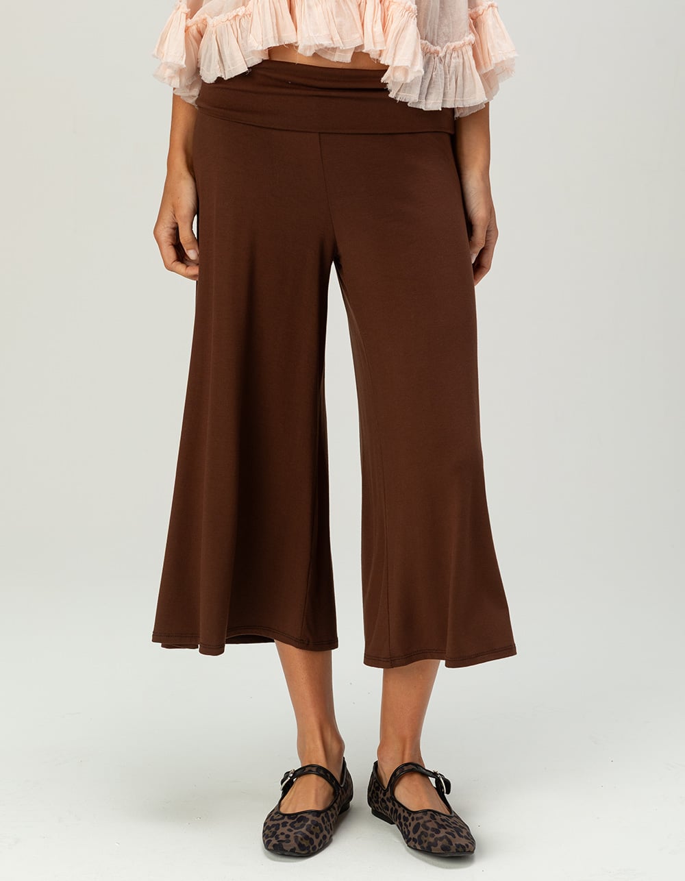 FULL TILT Womens Low Rise Gaucho Pants - BROWN
