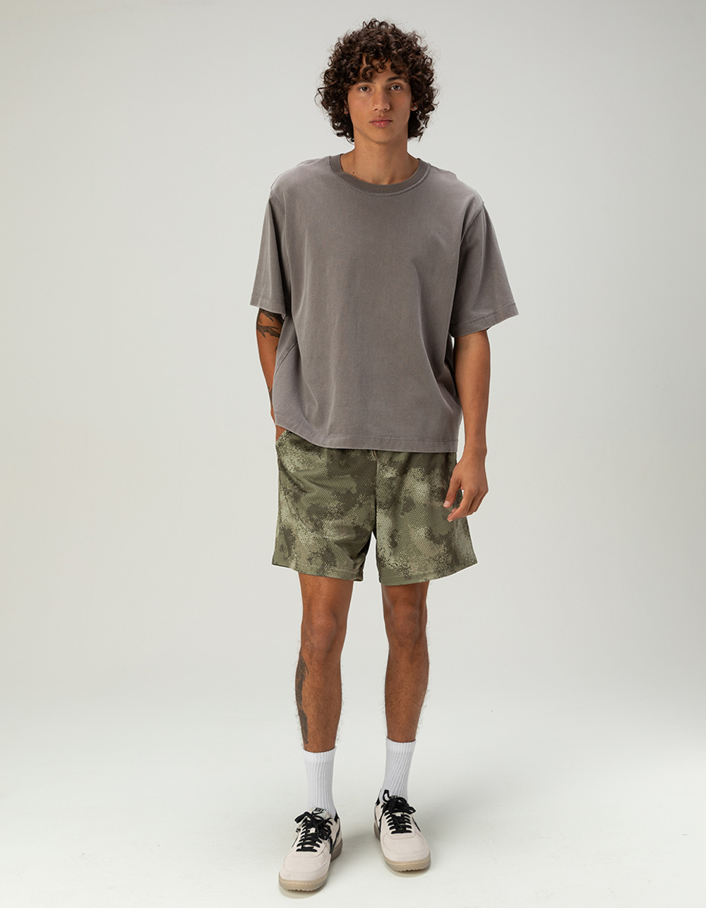 RSQ Mens 6" Mesh Shorts