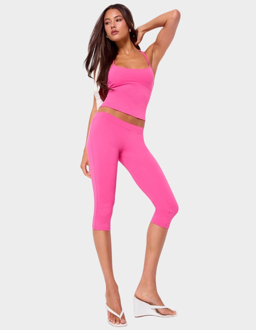 EDIKTED Dafni Scoop Neck Tank Top