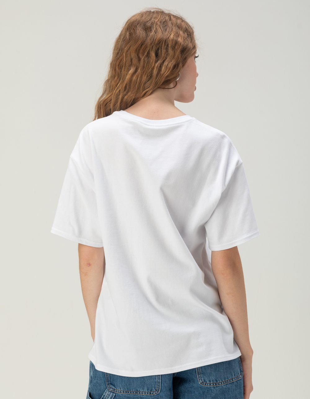 PEANUTS Snoopy Soccer Womens Boyfriend Tee - WHITE