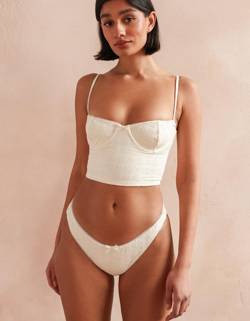 DIPPIN' DAISY'S Cherie Tankini Top - NATURAL