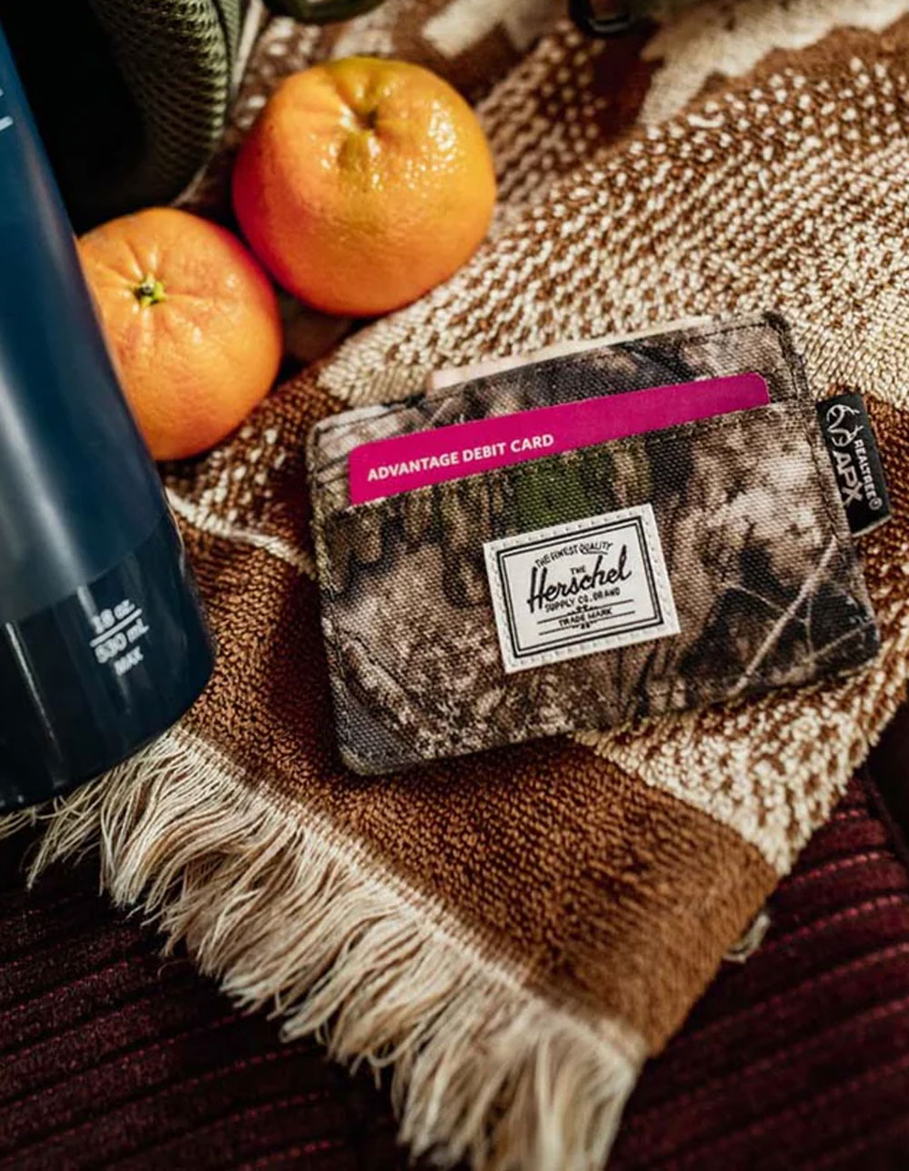 HERSCHEL SUPPLY CO. Realtree® Charlie Cardholder Wallet - CAMO