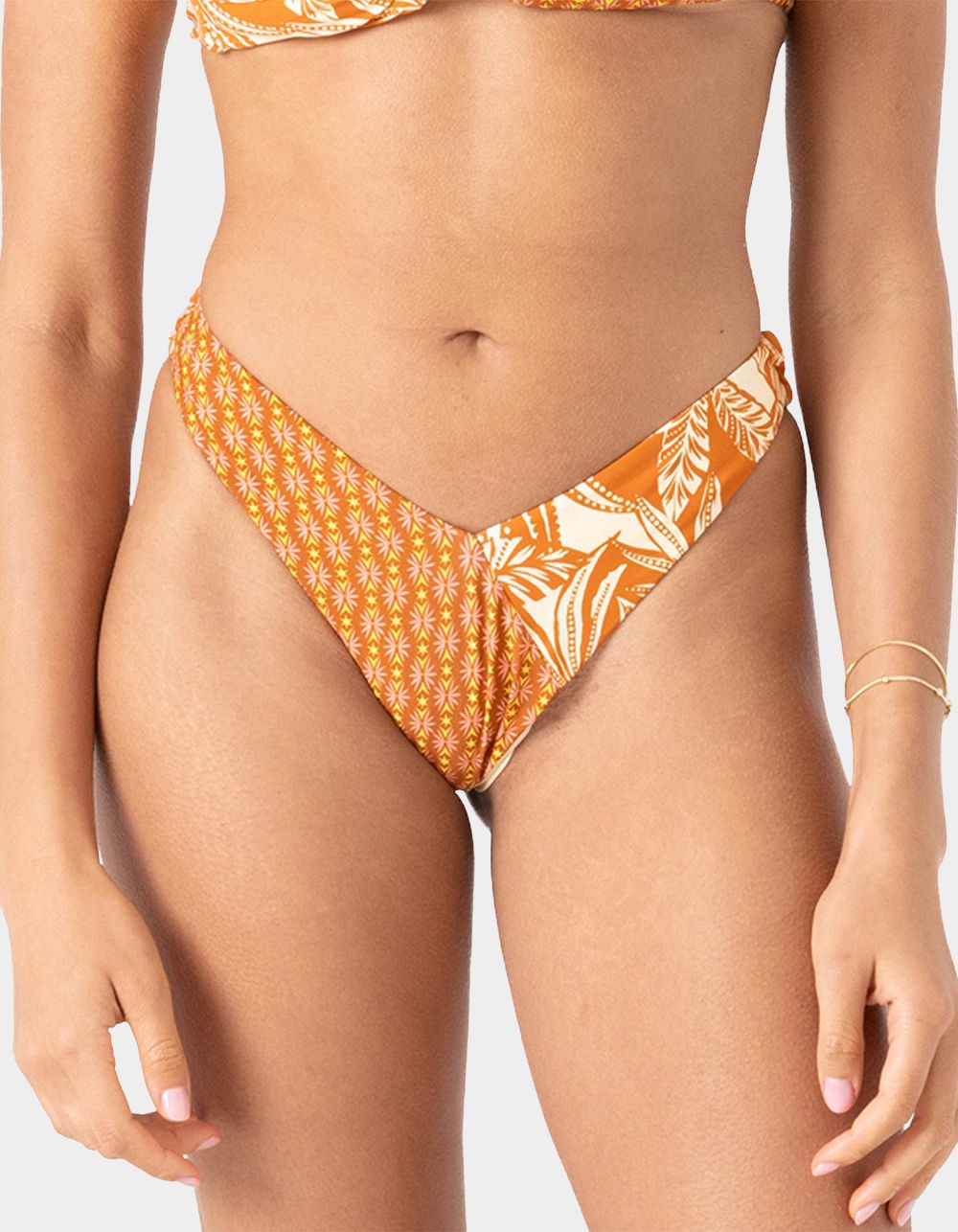 ROXY Ray Of Sunshine V Cheeky Womens Bikini Bottoms - RUST