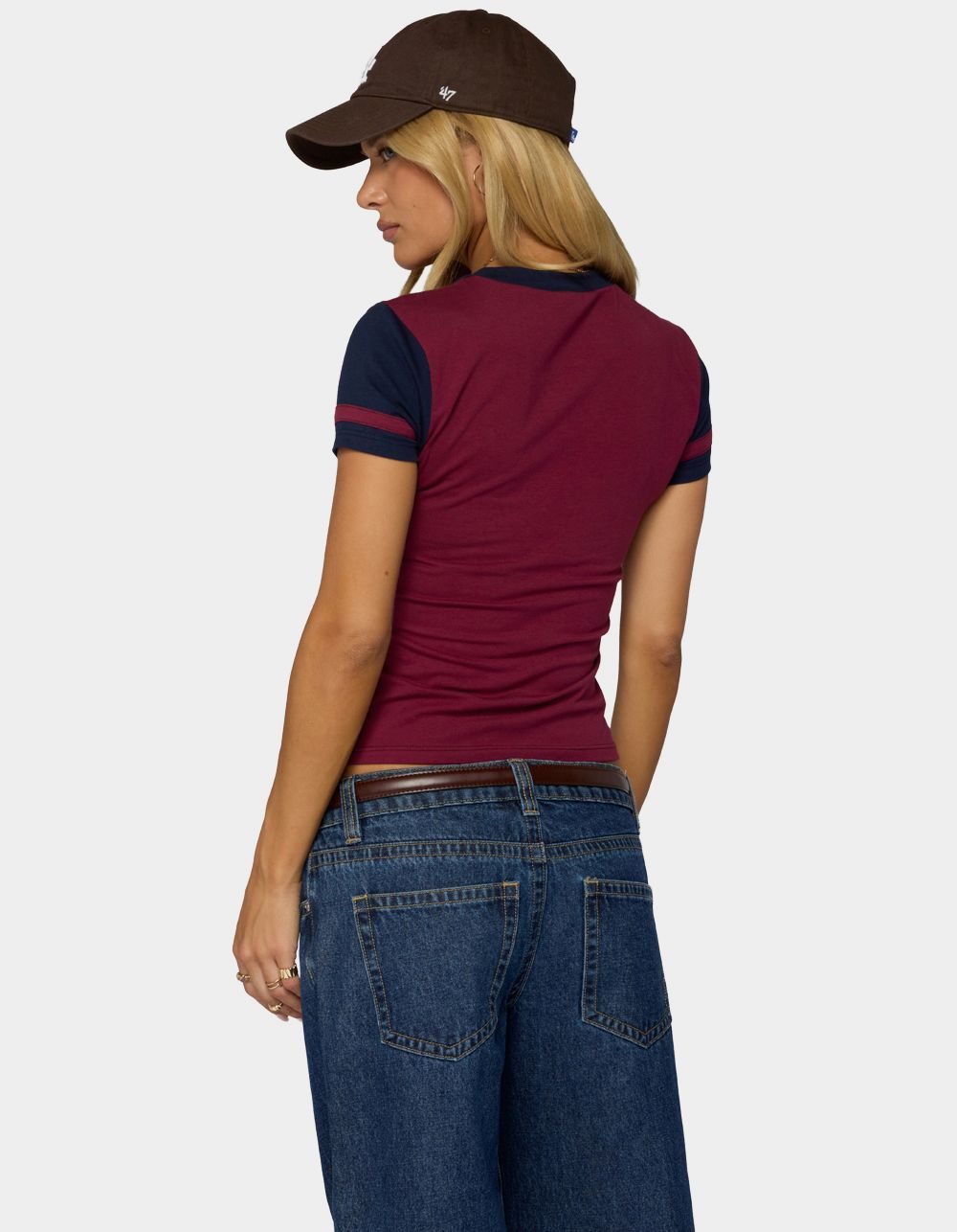 EDIKTED Sophiah Contrast Tee - DK RED