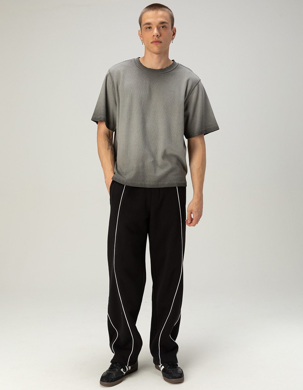 RSQ Mens Loose Sweatpants - BLACK