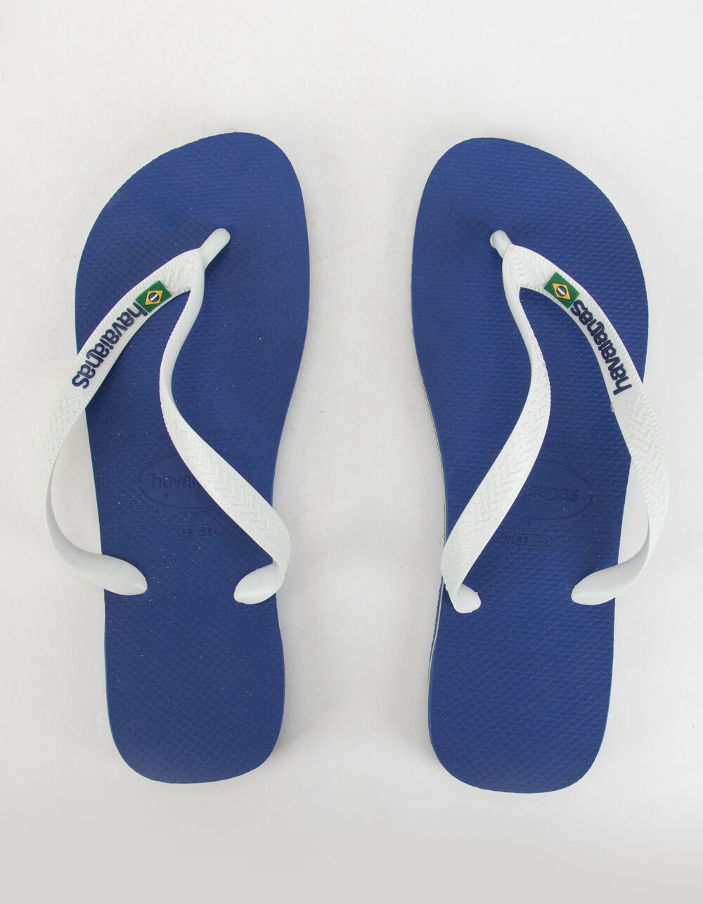 HAVAIANAS Brazil Logo Mens Sandals - BLUE COMBO | Tillys