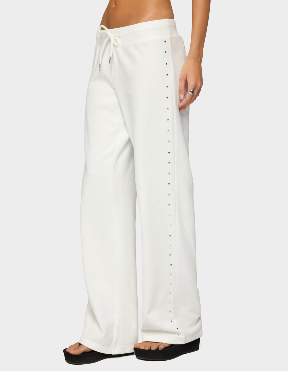EDIKTED Enid Studded Sweatpants - WHITE