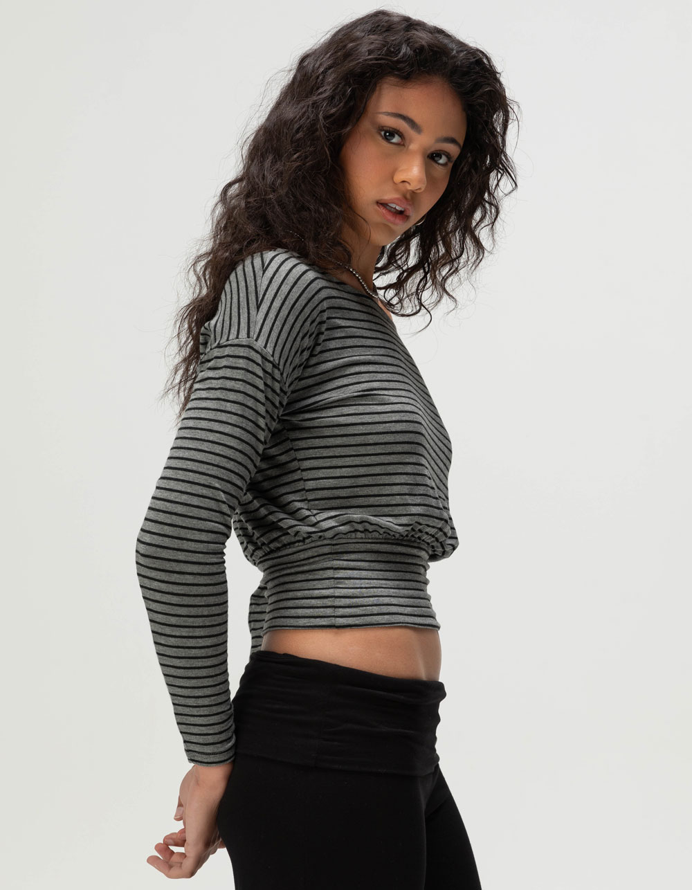 RSQ Womens Stripe Off The Shoulder Long Sleeve Top - CHAR/BLK