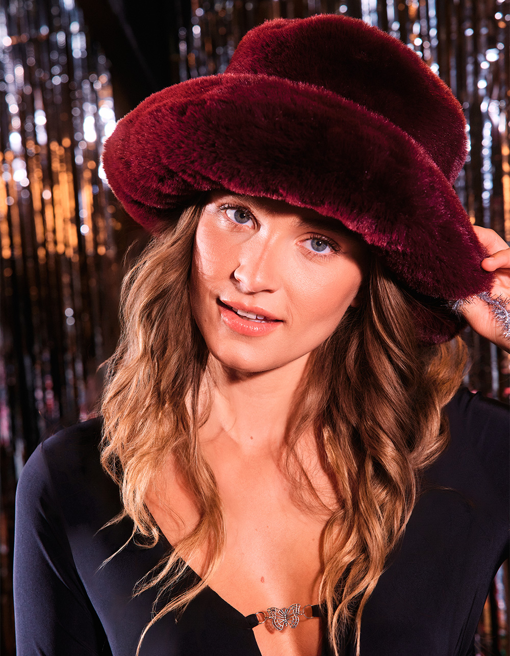 BRIXTON Dion Womens Packable Winter Bucket Hat - PORT