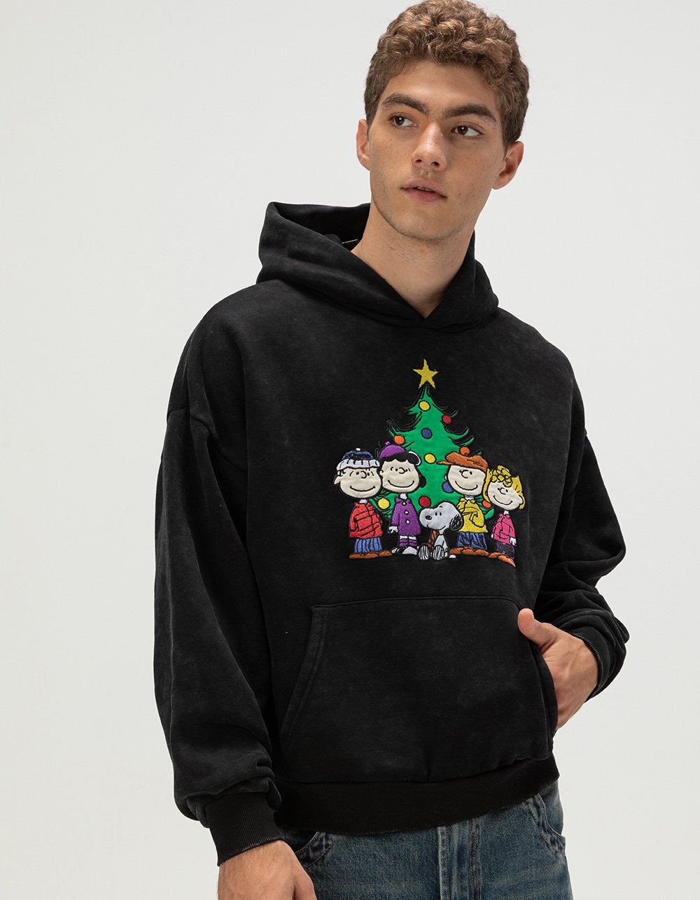 RSQ x Peanuts ChristmasTree Mens Hoodie - BLACK